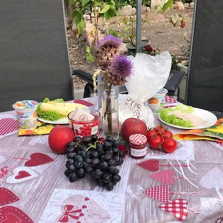 Schlafen Im Weinfass Apartman