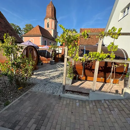 公寓 Schlafen Im Weinfass Ipsheim